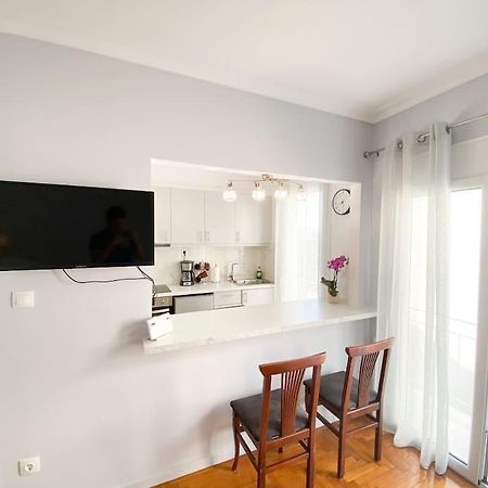 6Th Floor Apartment In Victoria Square Athena Bagian luar foto