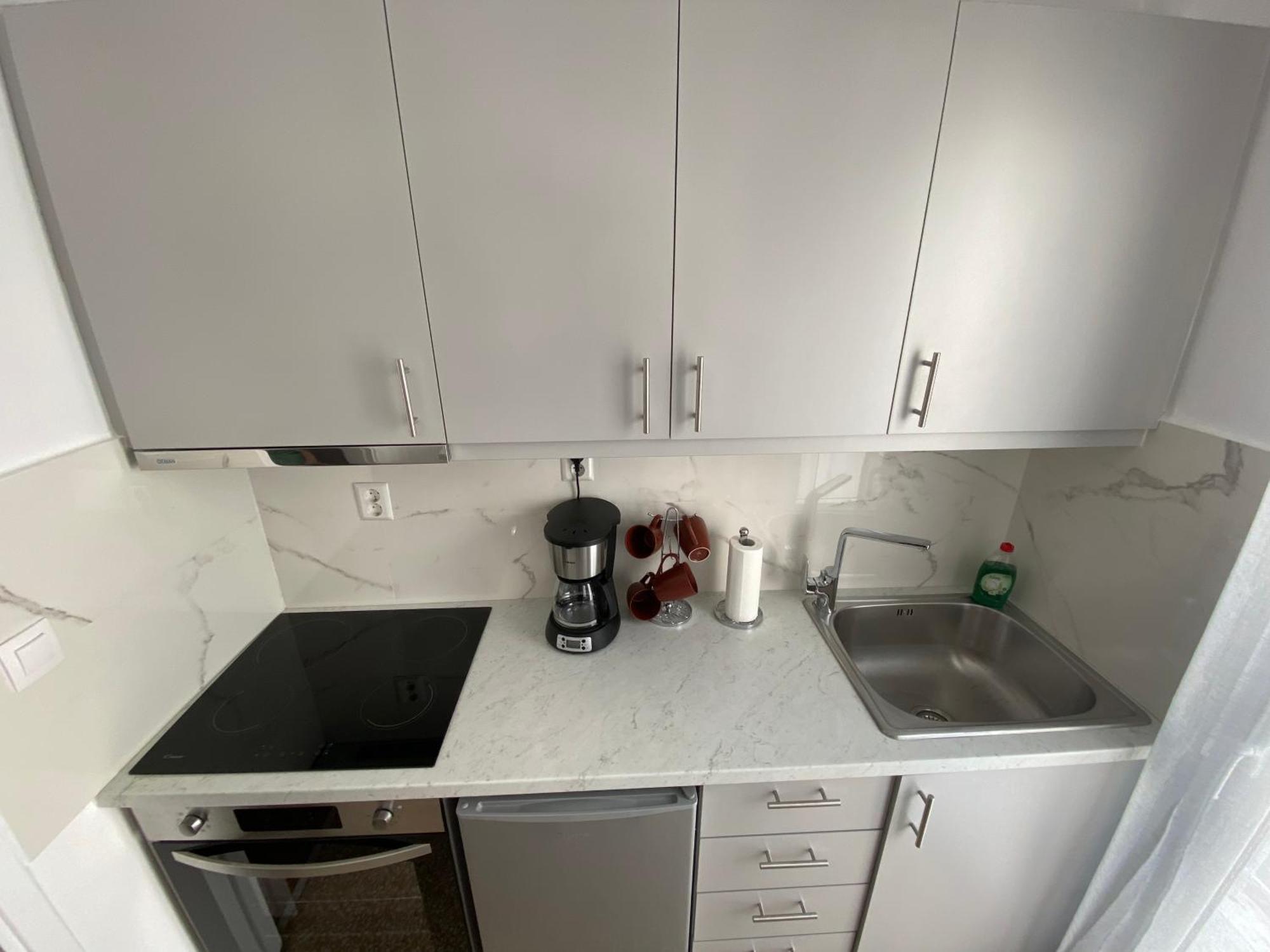 6Th Floor Apartment In Victoria Square Athena Bagian luar foto