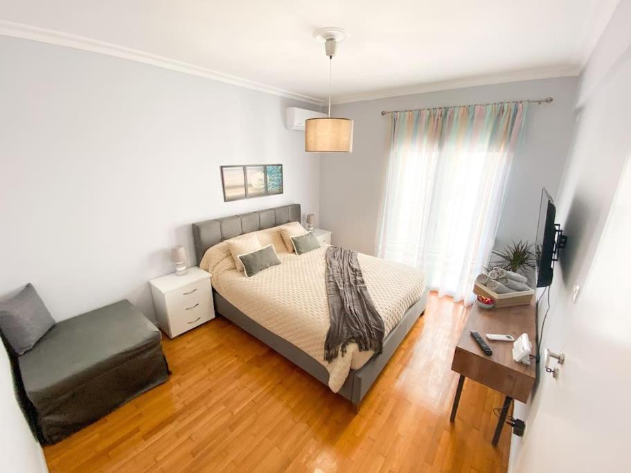 6Th Floor Apartment In Victoria Square Athena Bagian luar foto